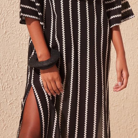 Black and White Striped Swim Coverup - Picture 7 of 14